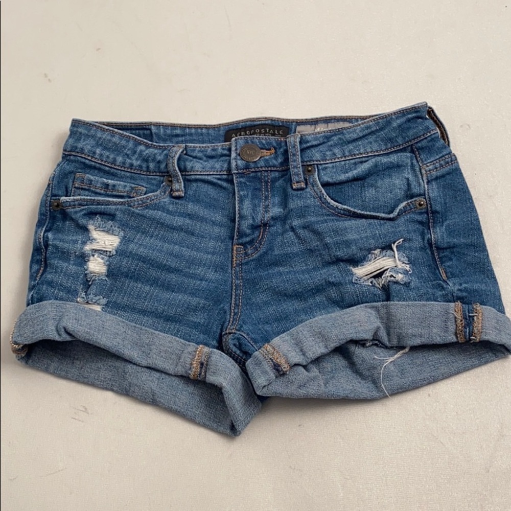 Aeropostale blue medium wash denim midi shorts 0